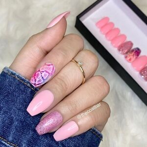 Pink and Purple Press-On Nails